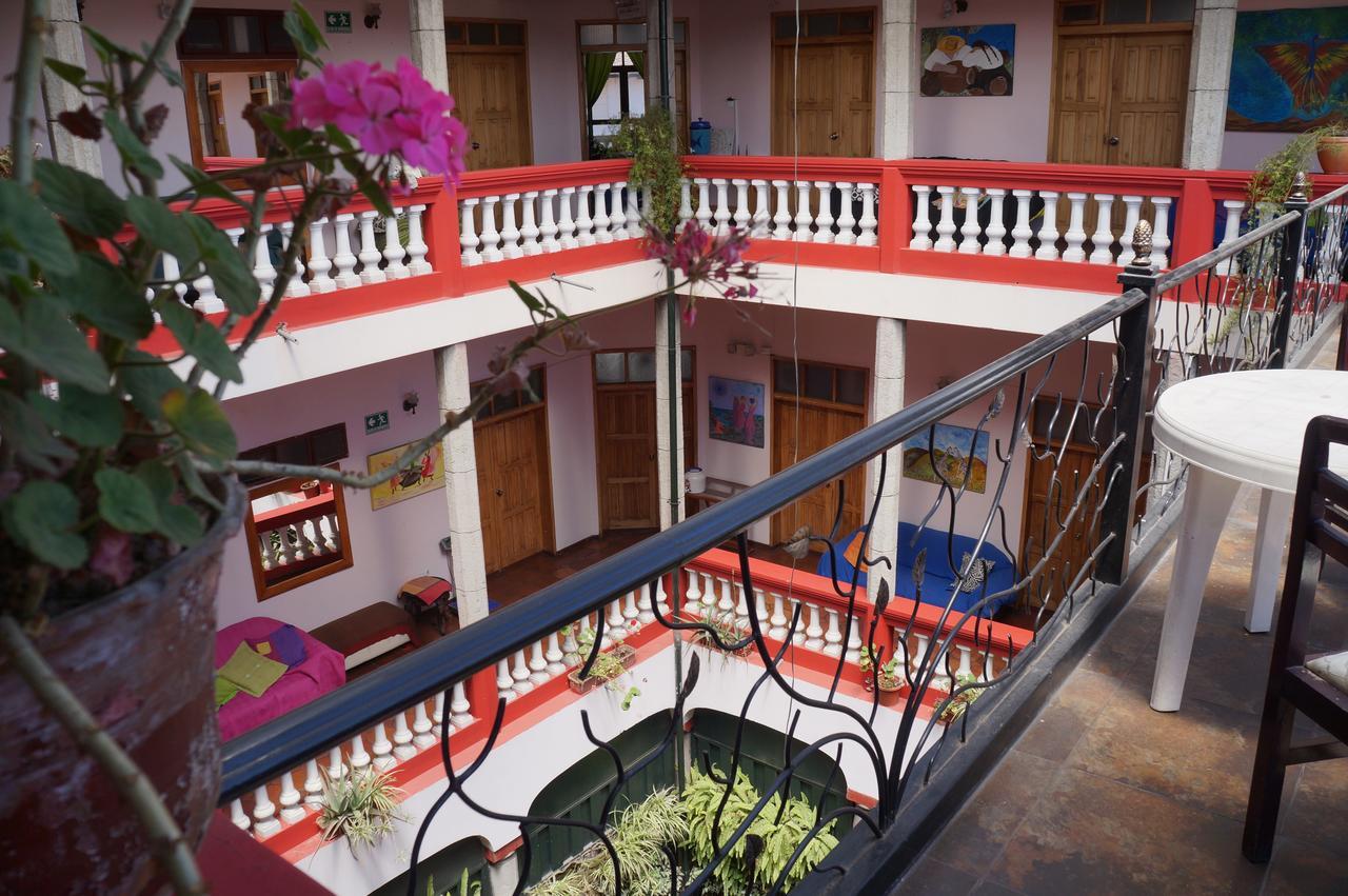Hostal Quito Cultural エクステリア 写真