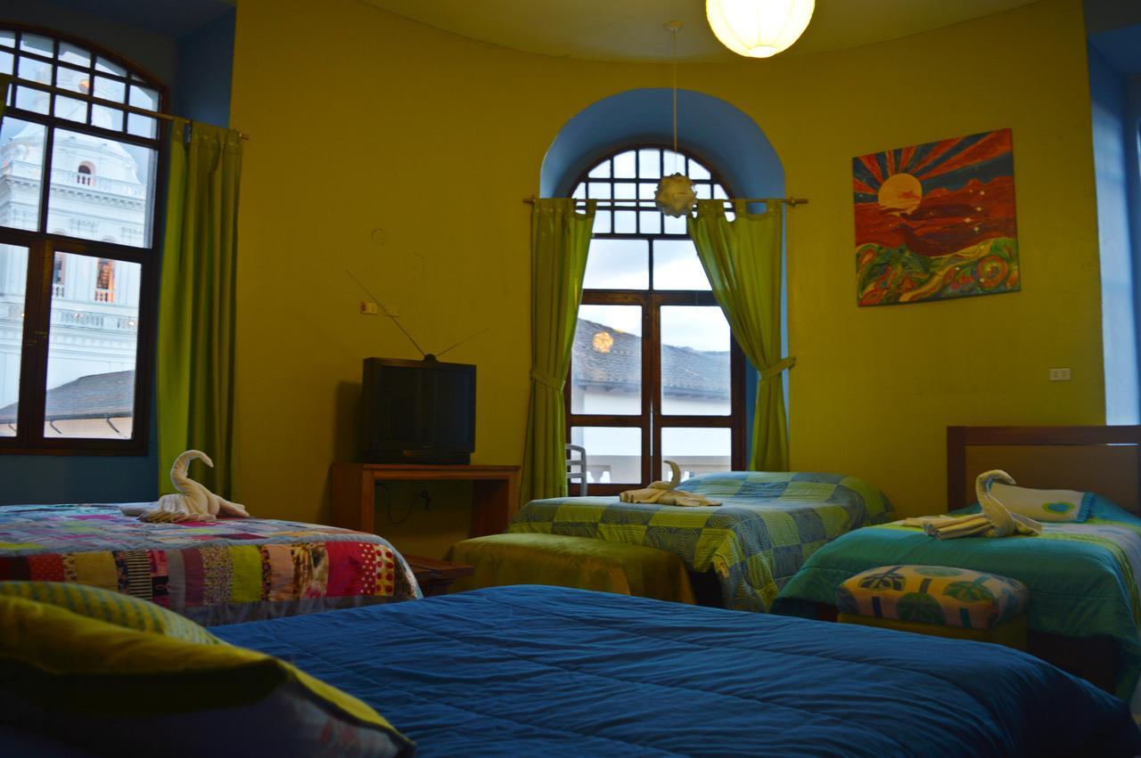 Hostal Quito Cultural エクステリア 写真
