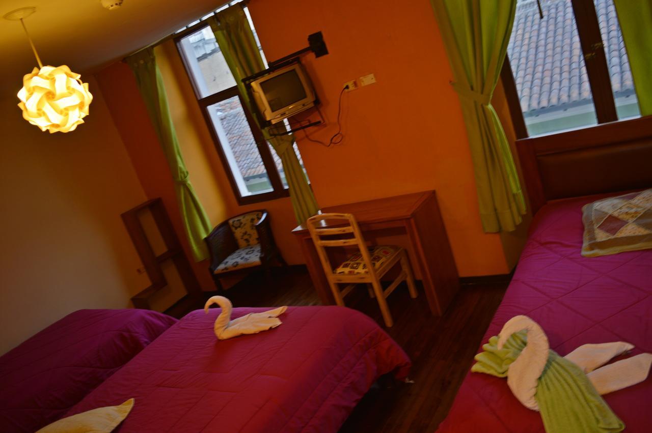 Hostal Quito Cultural エクステリア 写真